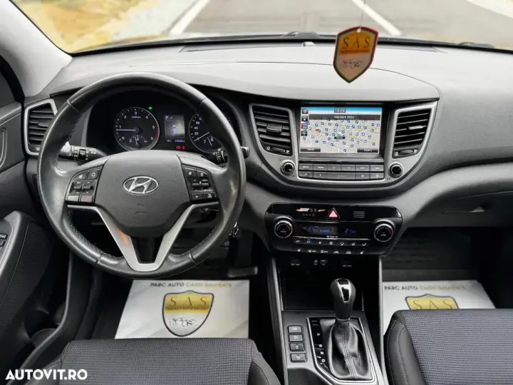 Hyundai Tucson blue 1.7 CRDi 2WD DCT Premium