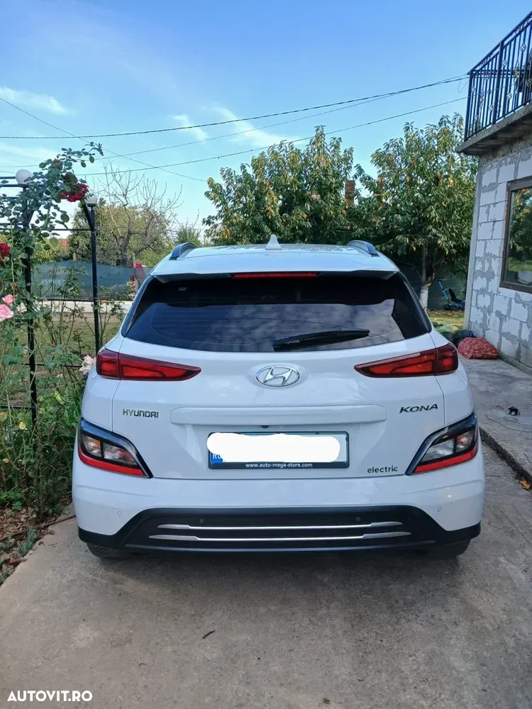 Hyundai Kona 204CP Highway — imagine 2