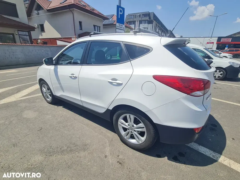Hyundai ix35 1.7 CRDI 2WD blue Finale Gold — imagine 5