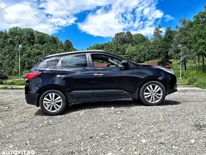 Hyundai ix35 2.0 CRDI 4WD Automatik Style Heat
