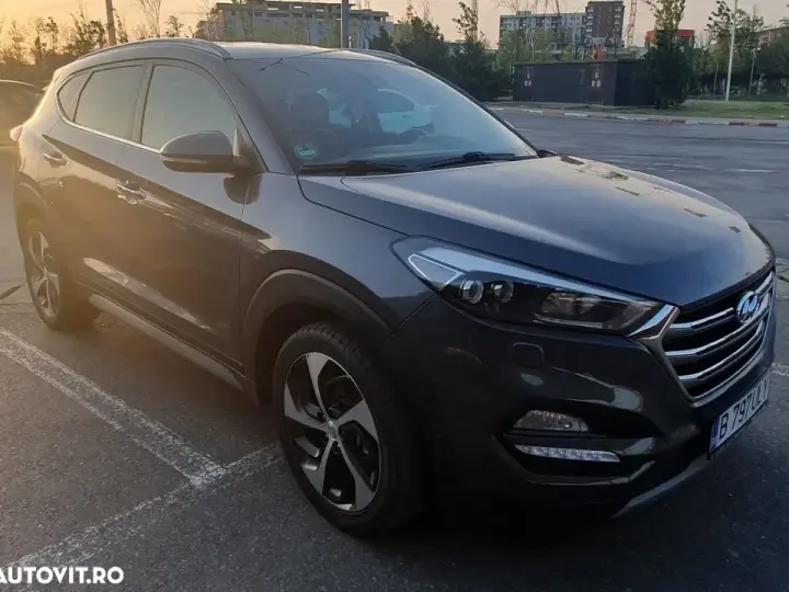 Hyundai Tucson blue 1.6 CRDi 2WD DCT Premium