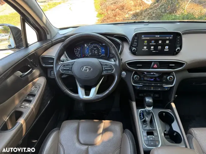 Hyundai Santa Fe IV 2.2 CRDi 4WD 8AT Luxury