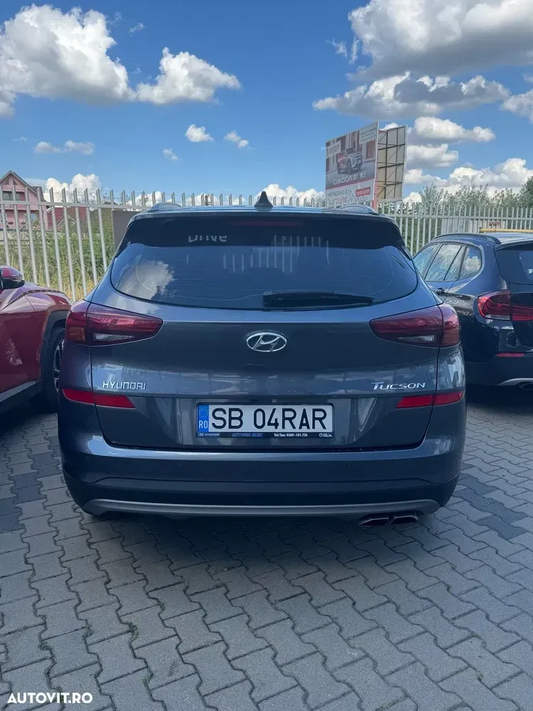 Hyundai Tucson III 1.6 CRDi 4WD 6MT Style — imagine 5