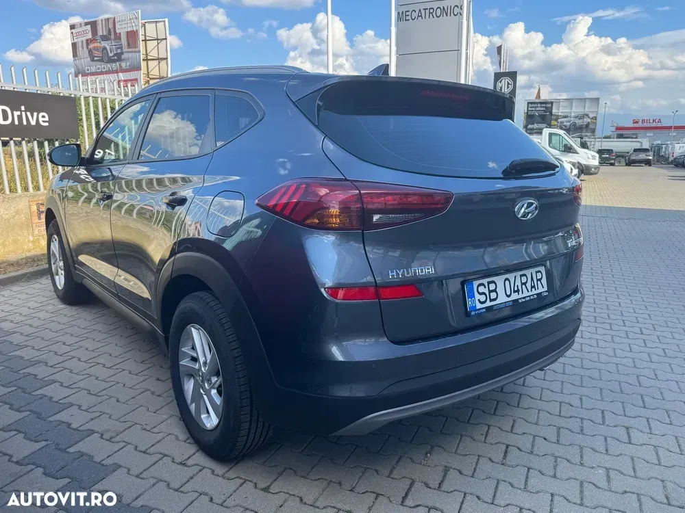 Hyundai Tucson III 1.6 CRDi 4WD 6MT Style — imagine 6