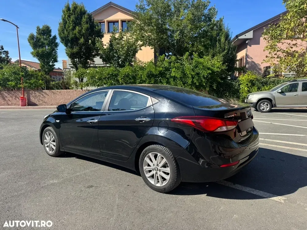 Hyundai Elantra 1.6 MPi Exclusive — imagine 6