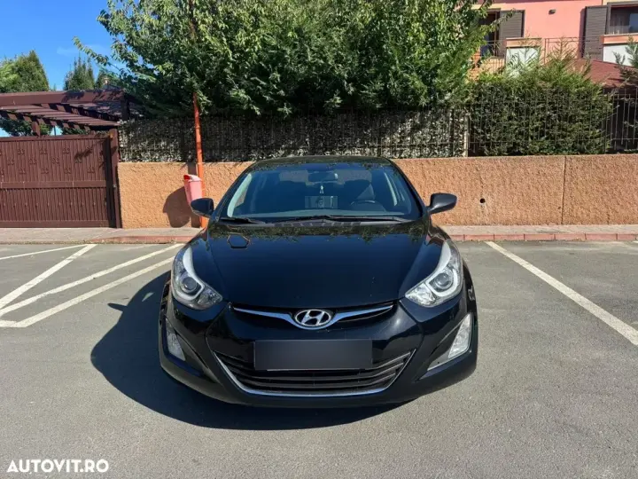Hyundai Elantra 1.6 MPi Exclusive
