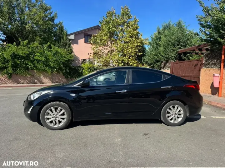 Hyundai Elantra 1.6 MPi Exclusive