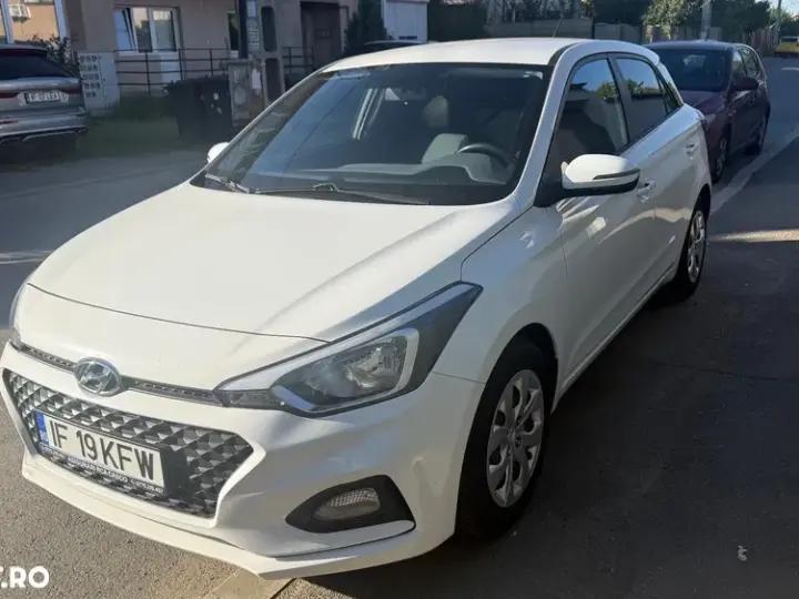 Hyundai i20 II 1.25 M/T ISG Comfort