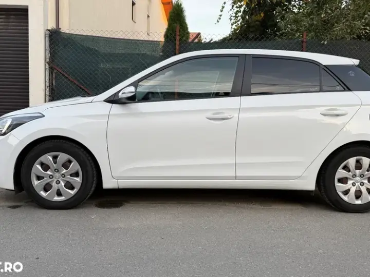 Hyundai i20 II 1.25 M/T ISG Comfort