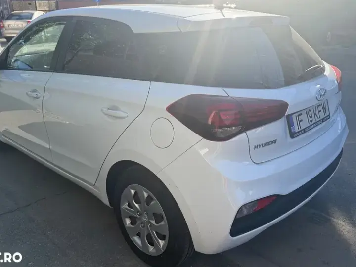 Hyundai i20 II 1.25 M/T ISG Comfort