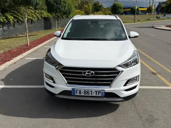 Hyundai Tucson blue 1.6 CRDi 2WD Advantage+