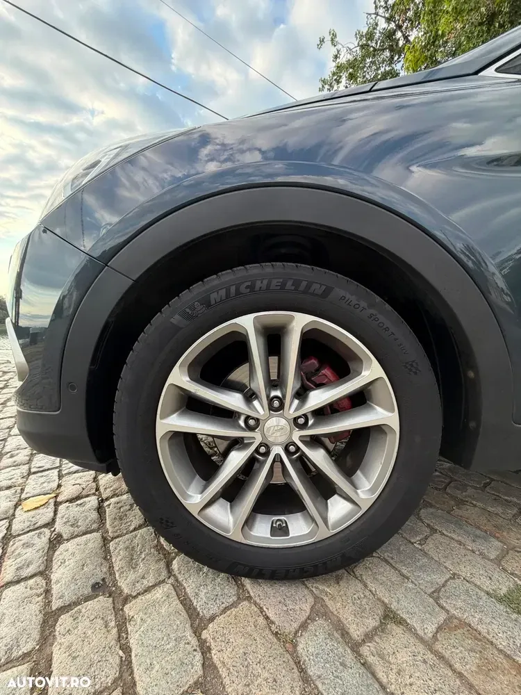 Hyundai Santa Fe — imagine 4