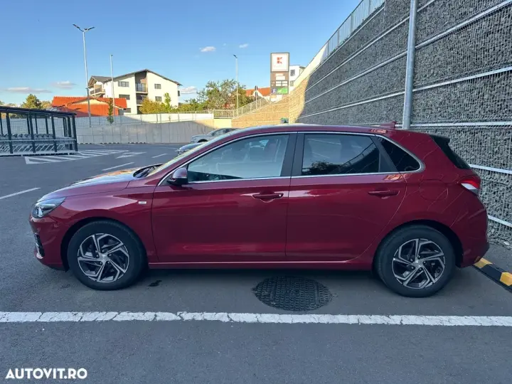 Hyundai i30 III 1.5 T-GDI MHEV 160CP 7DCT Highway