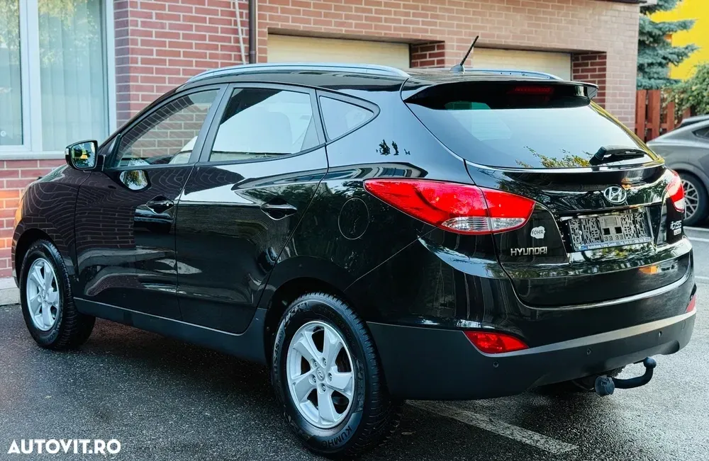 Hyundai ix35 2.0 CRDI High 4WD GLS Aut. Luxury — imagine 3