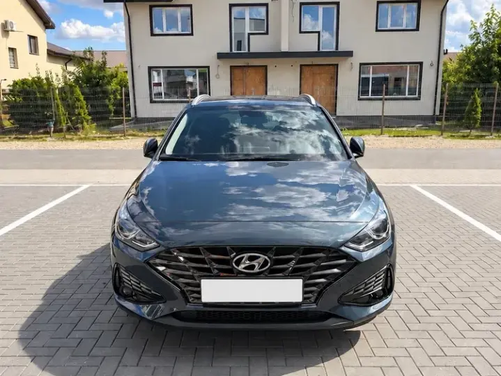 Hyundai i30 1.5 110CP 5DR M/T Highway