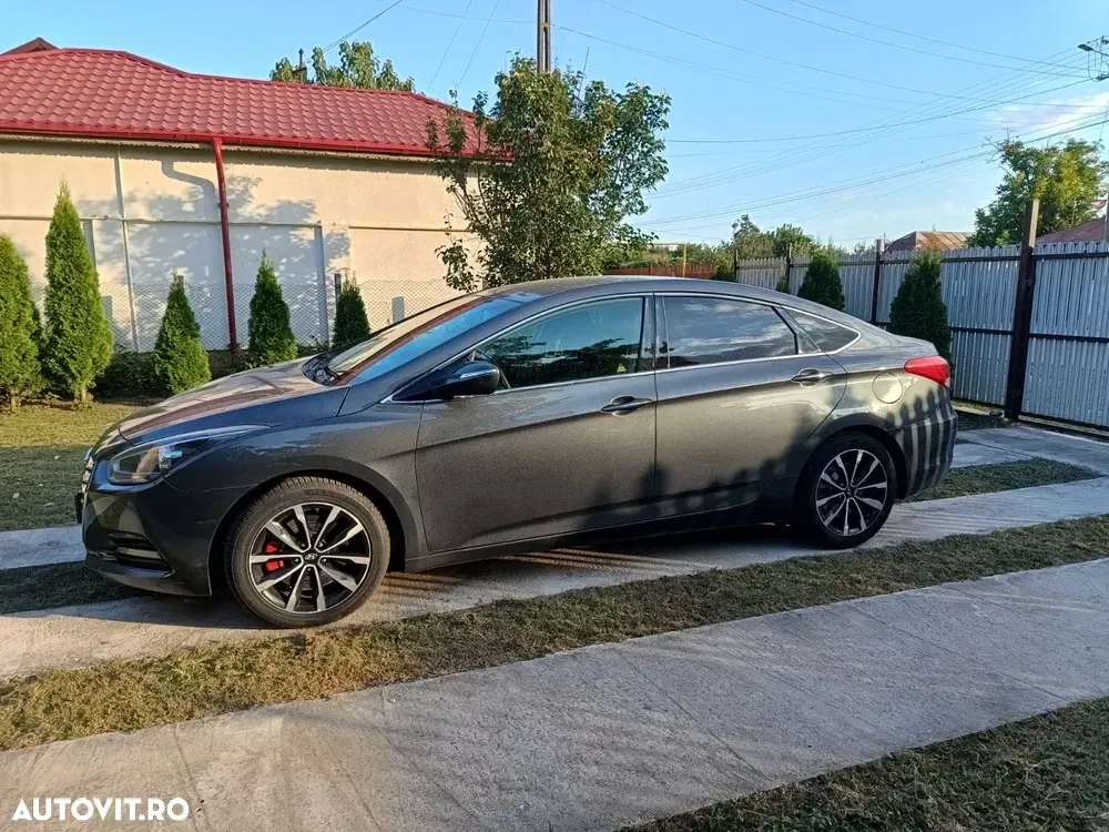 Hyundai i40 1.7 CRDI CW ISG Supreme+ — imagine 3