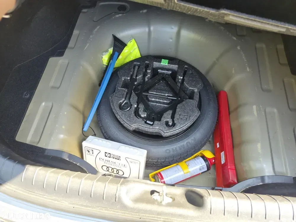 Hyundai Elantra 1.6 l 123 CP CVT Highway — imagine 4