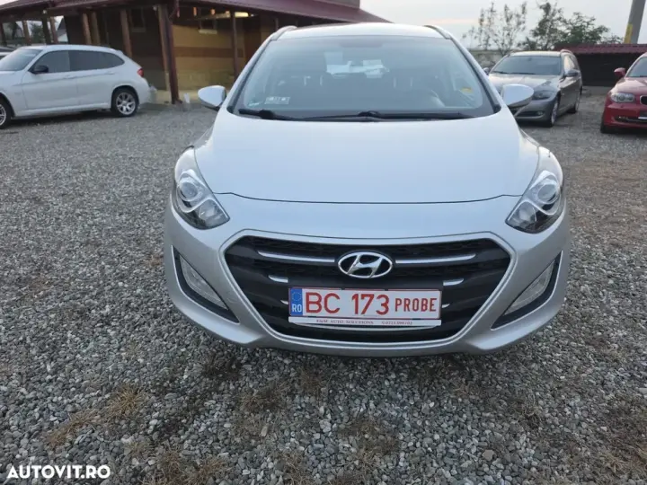 Hyundai i30 II blue 1.6 CRDi Classic