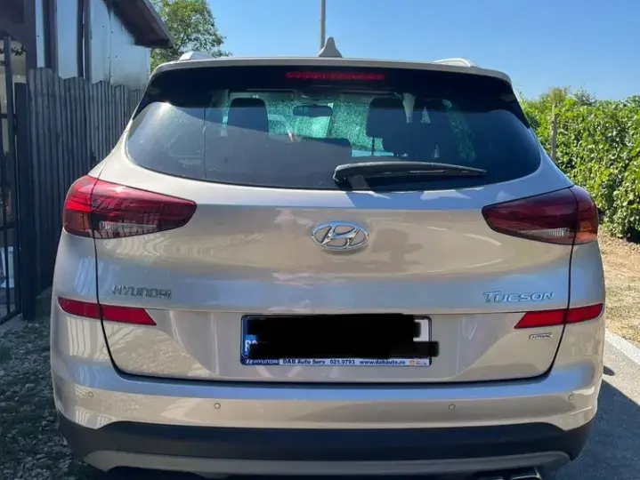 Hyundai Tucson III 1.6 T-GDi 4WD 7DCT Premium+ Design Pack