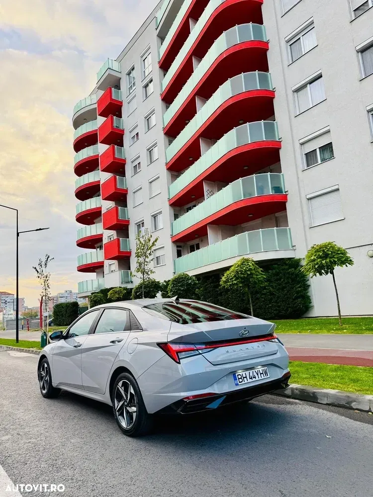 Hyundai Elantra VII — imagine 2