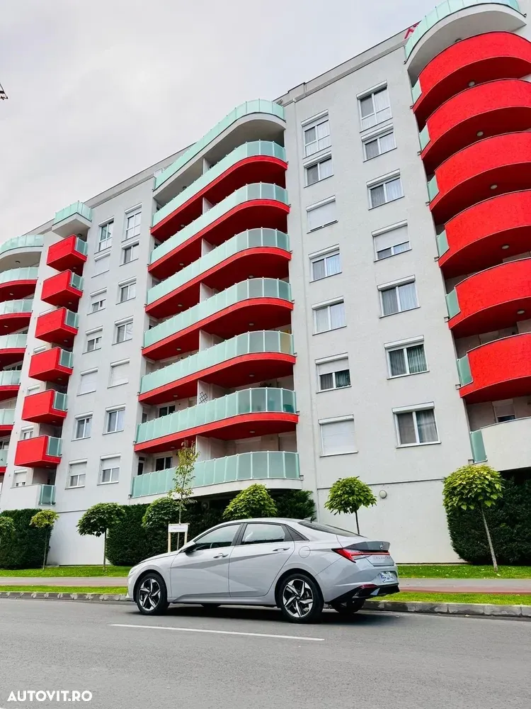 Hyundai Elantra VII — imagine 3