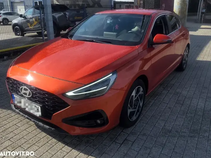 Hyundai i30 III 1.5 T-GDI 140CP 7DCT MHEV Highway