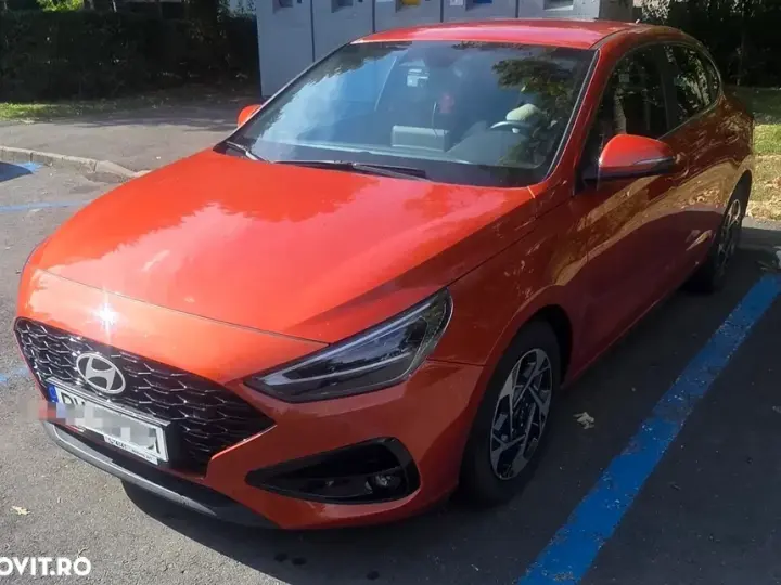 Hyundai i30 III 1.5 T-GDI 140CP 7DCT MHEV Highway