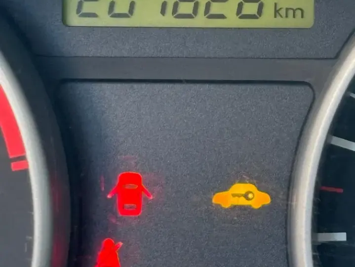 Hyundai Accent MC 1.5 CRDI 4DR GL COMFORT