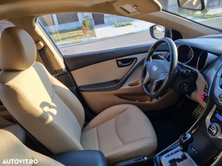 Hyundai Elantra V 1.6 MPi Aut. Highway+