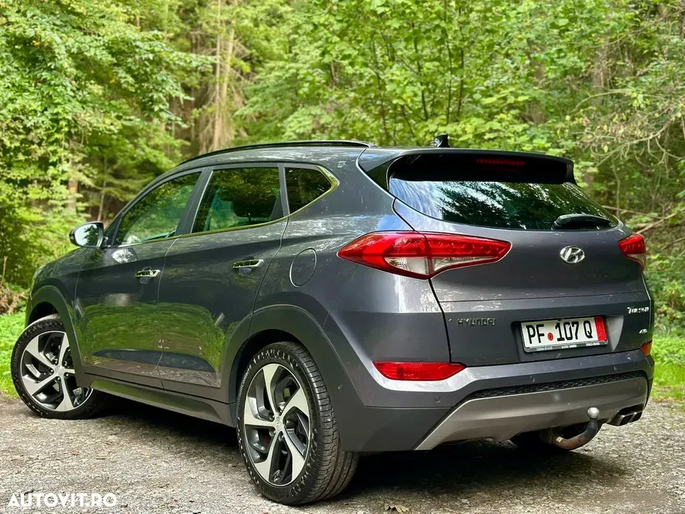 Hyundai Tucson 2.0 CRDI 4WD 6AT Luxury+ — imagine 4
