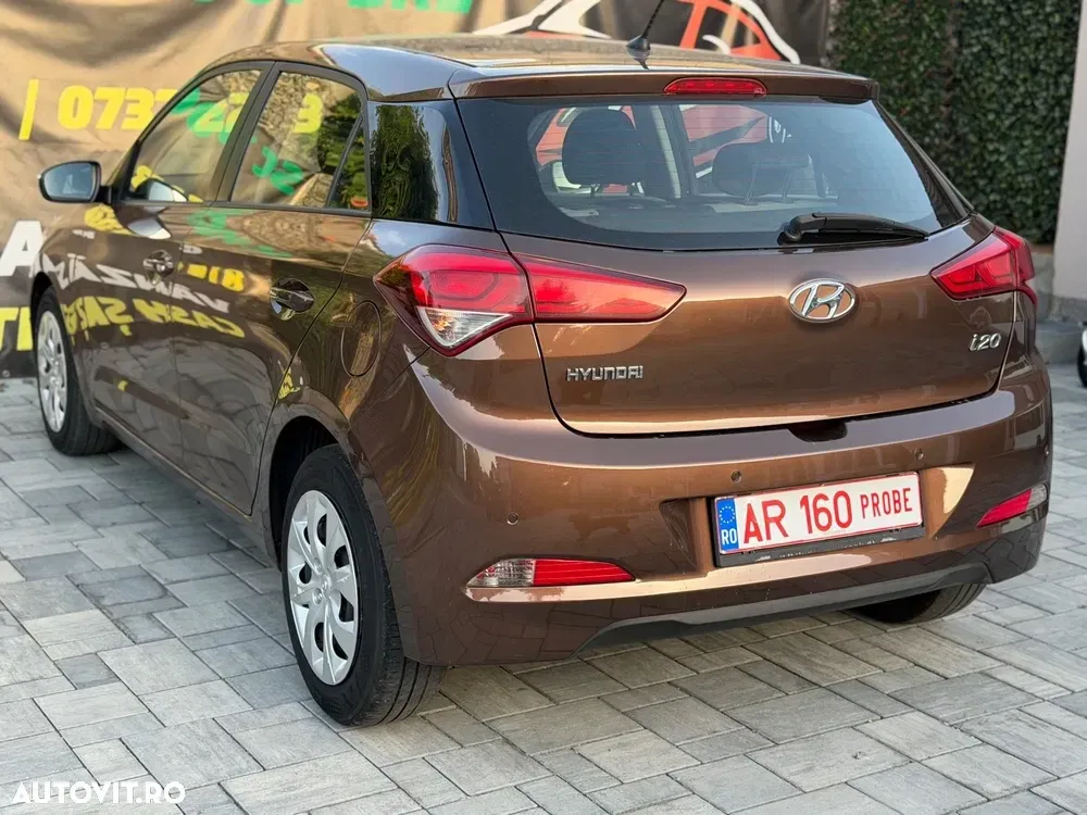 Hyundai i20 II 1.1 CRDi Comfort+ — imagine 4
