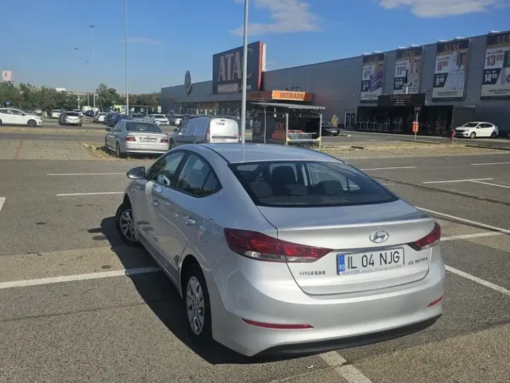 Hyundai Elantra 1.6 MPi Comfort