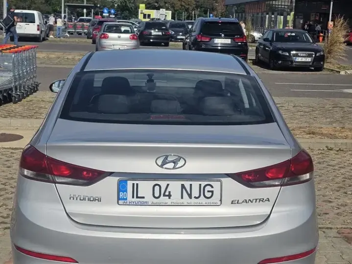 Hyundai Elantra 1.6 MPi Comfort