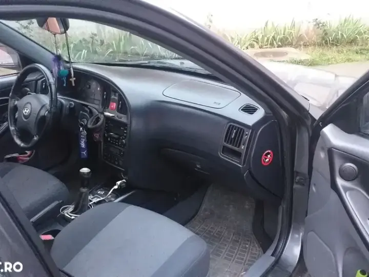 Hyundai Elantra III 1.6 F/L
