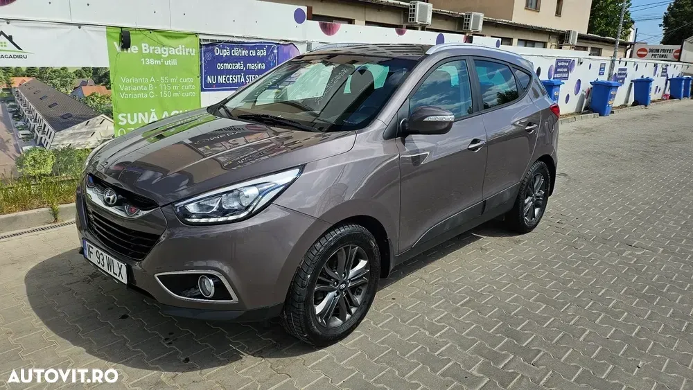 Hyundai ix35 2.0 CRDI 4WD Premium — imagine 2