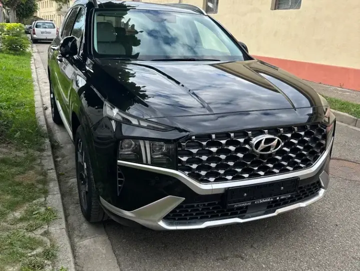 Hyundai Santa Fe IV 1.6 l 265 CP 4WD 6AT Luxury