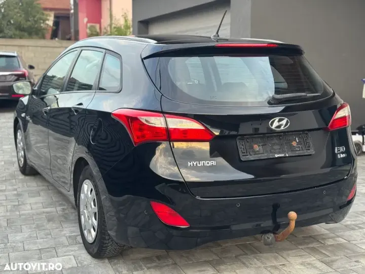 Hyundai i30 II
