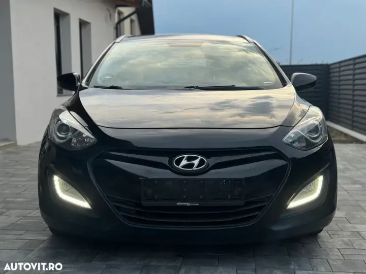 Hyundai i30 II