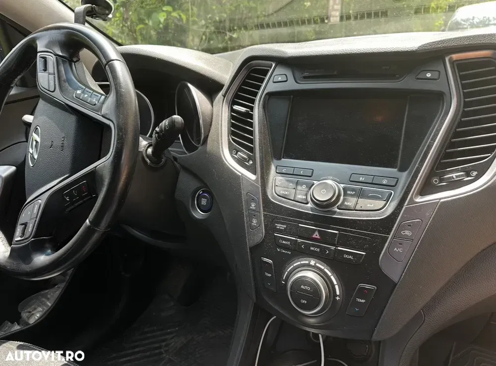 Hyundai Santa Fe — imagine 4