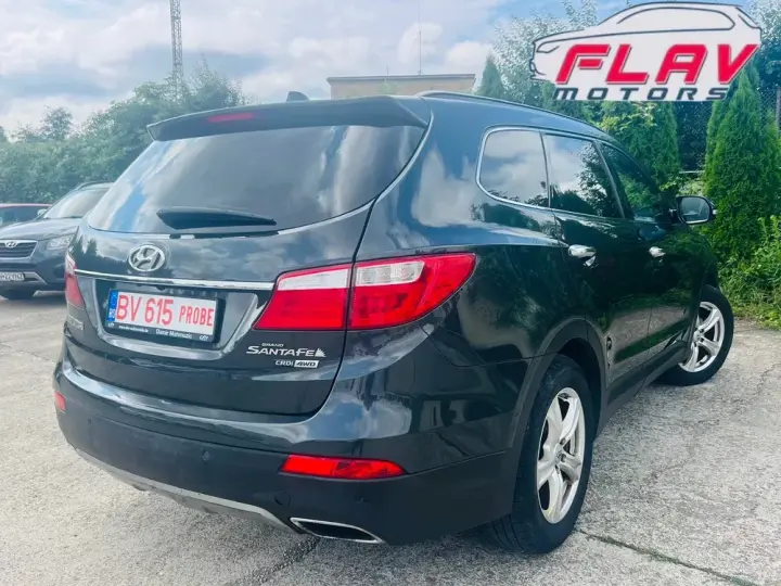 Hyundai Grand Santa Fe 2.2 CRDi 4WD Automatik Luxury