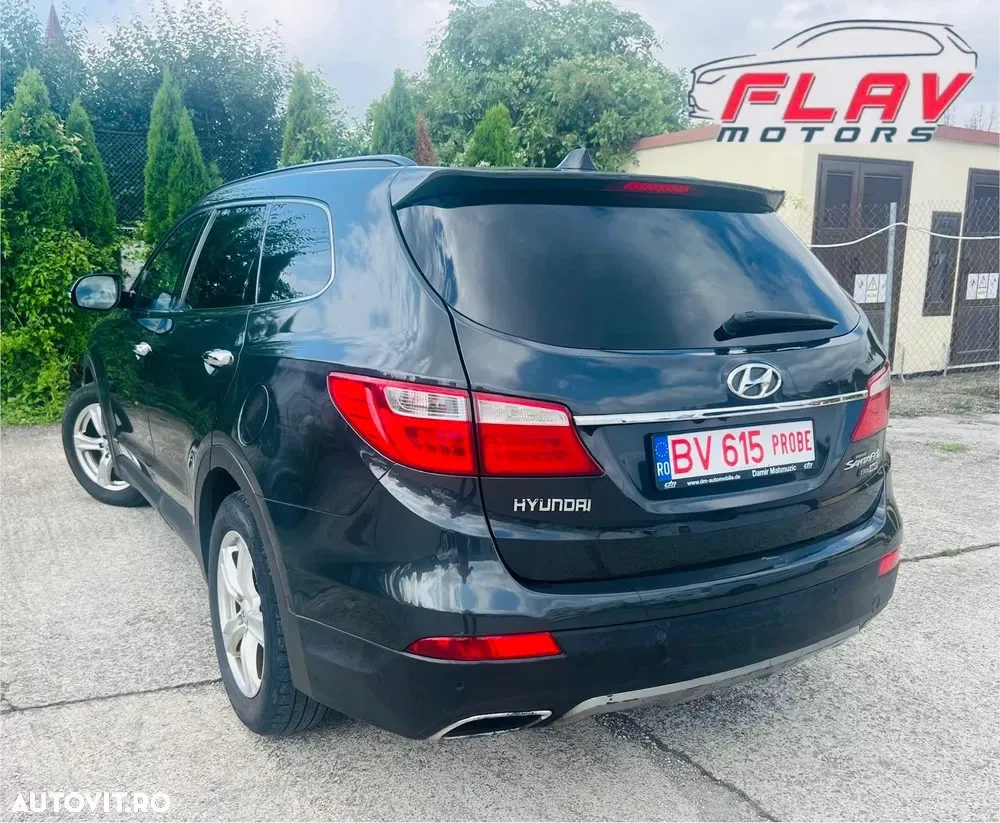 Hyundai Grand Santa Fe 2.2 CRDi 4WD Automatik Luxury — imagine 4