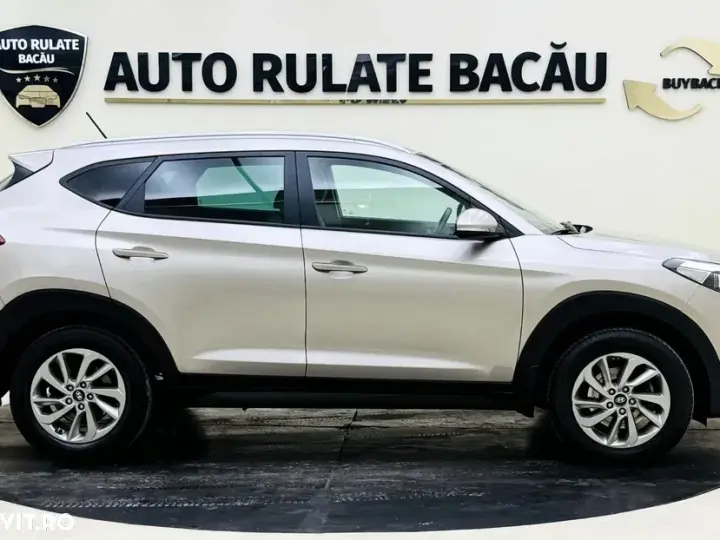 Hyundai Tucson blue 1.6 GDi 2WD Passion