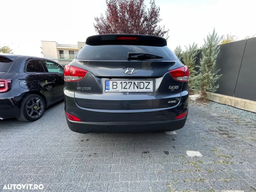 Hyundai ix35 2.0 CRDI High 4WD GLS Aut. Luxury+ — imagine 2
