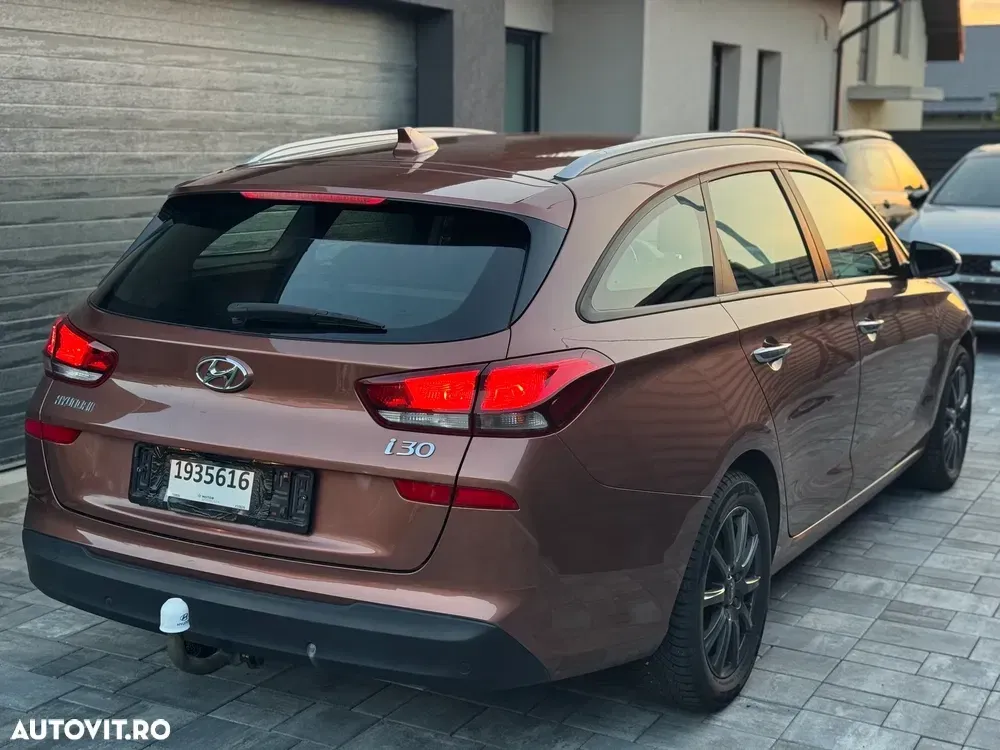 Hyundai i30 III 1.6 CRDI Premium — imagine 5