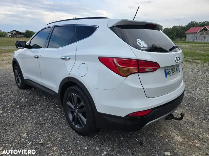 Hyundai Santa Fe III 2.2 CRDi 4WD 7 seats Luxury+