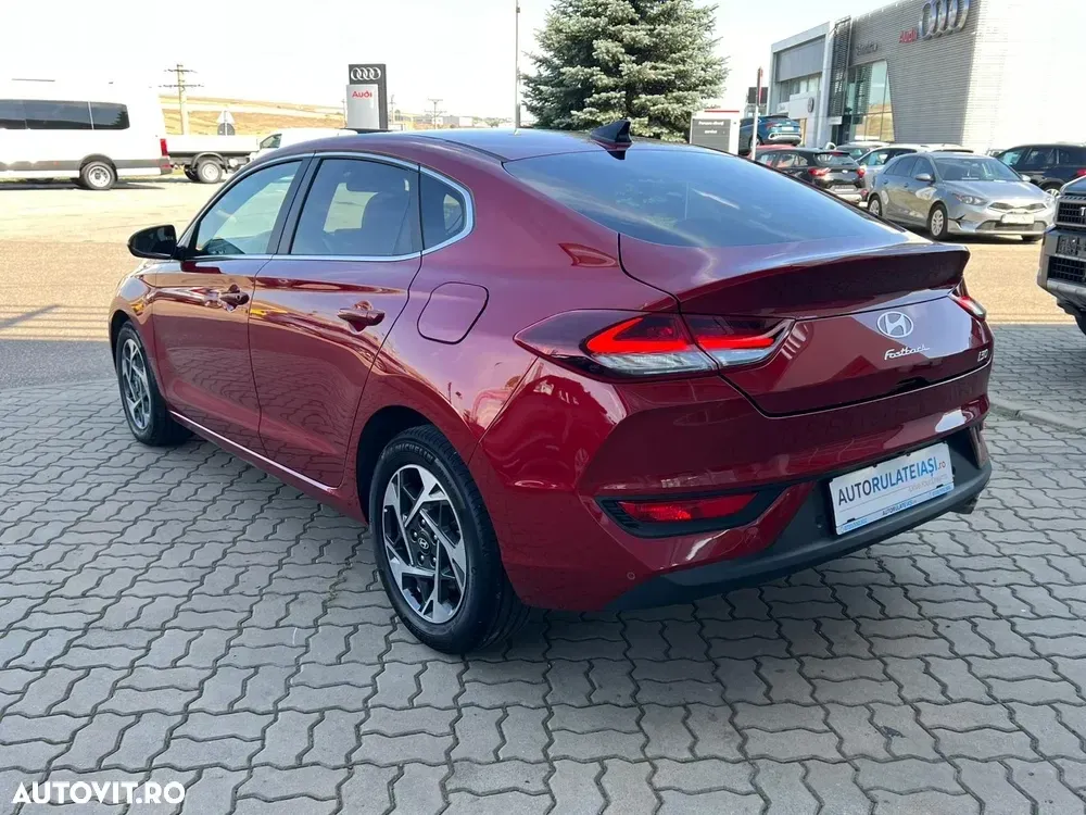 Hyundai i30 1.5 T-GDI 48V-Hybrid DCT Advantage — imagine 5