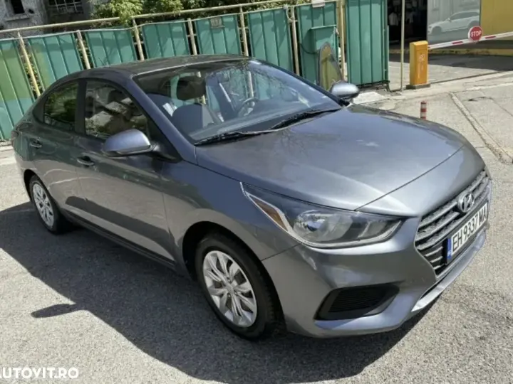 Hyundai Accent V