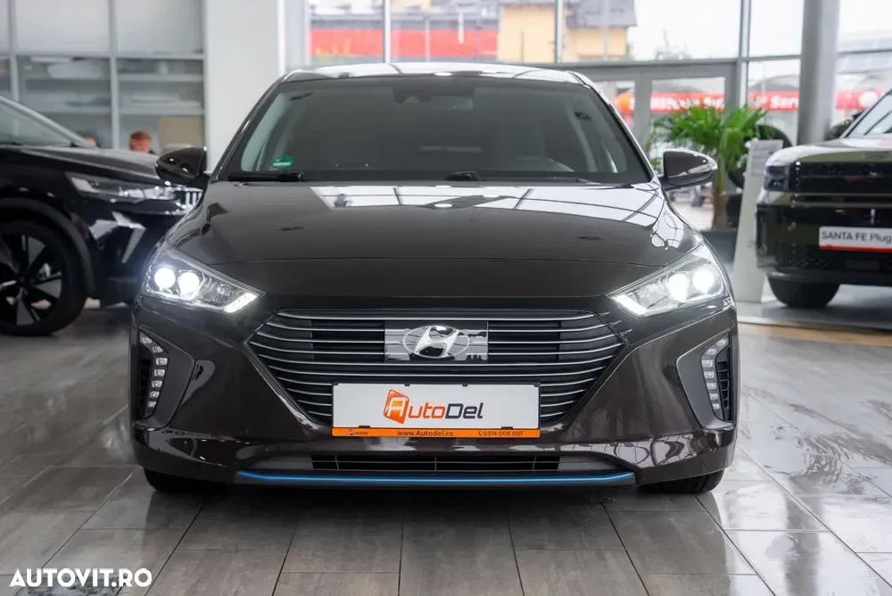 Hyundai IONIQ 1.6 141CP Exclusive — imagine 3