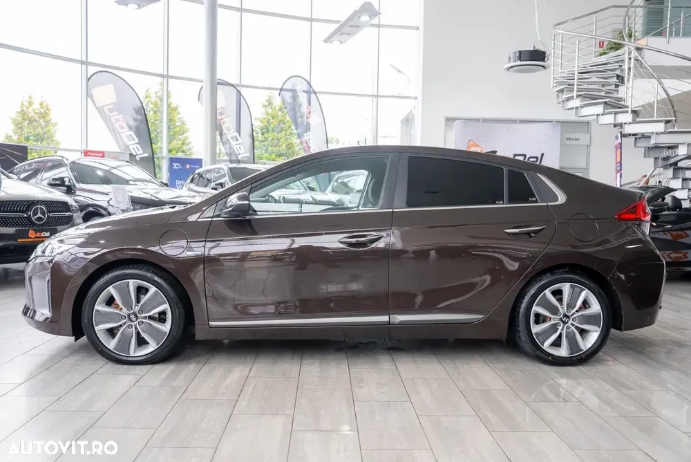 Hyundai IONIQ 1.6 141CP Exclusive — imagine 6