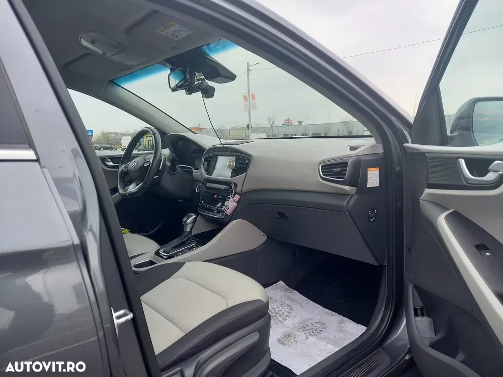 Hyundai IONIQ — imagine 4